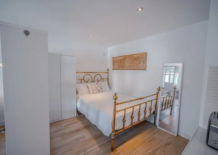 Perfect In * Lissabon